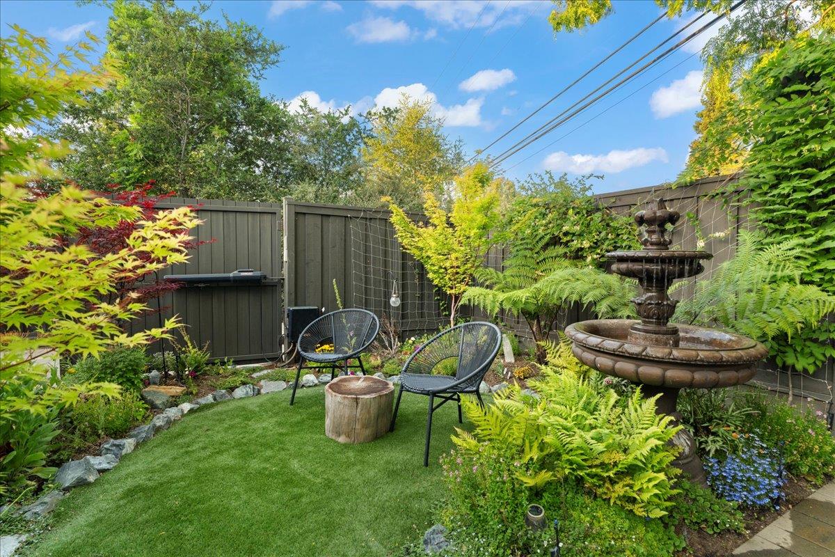 15415 Winchester BLVD