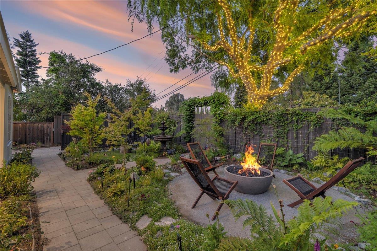 15415 Winchester BLVD