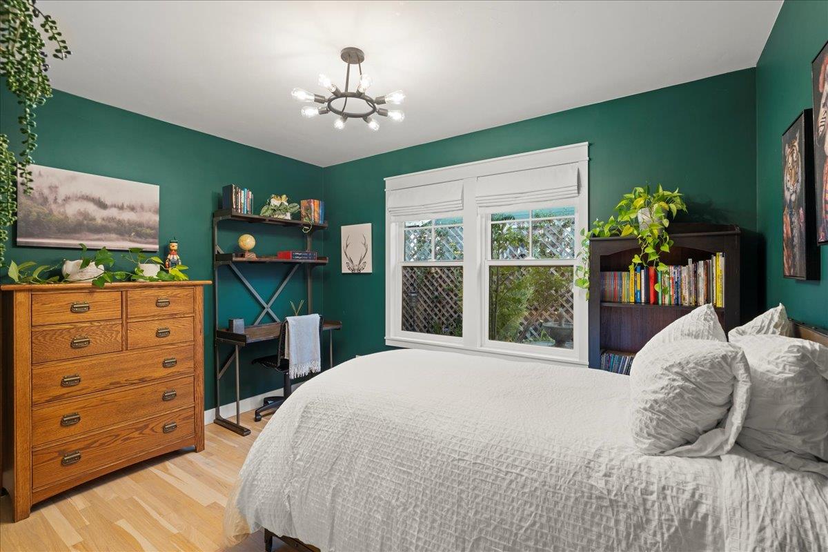 15415 Winchester BLVD