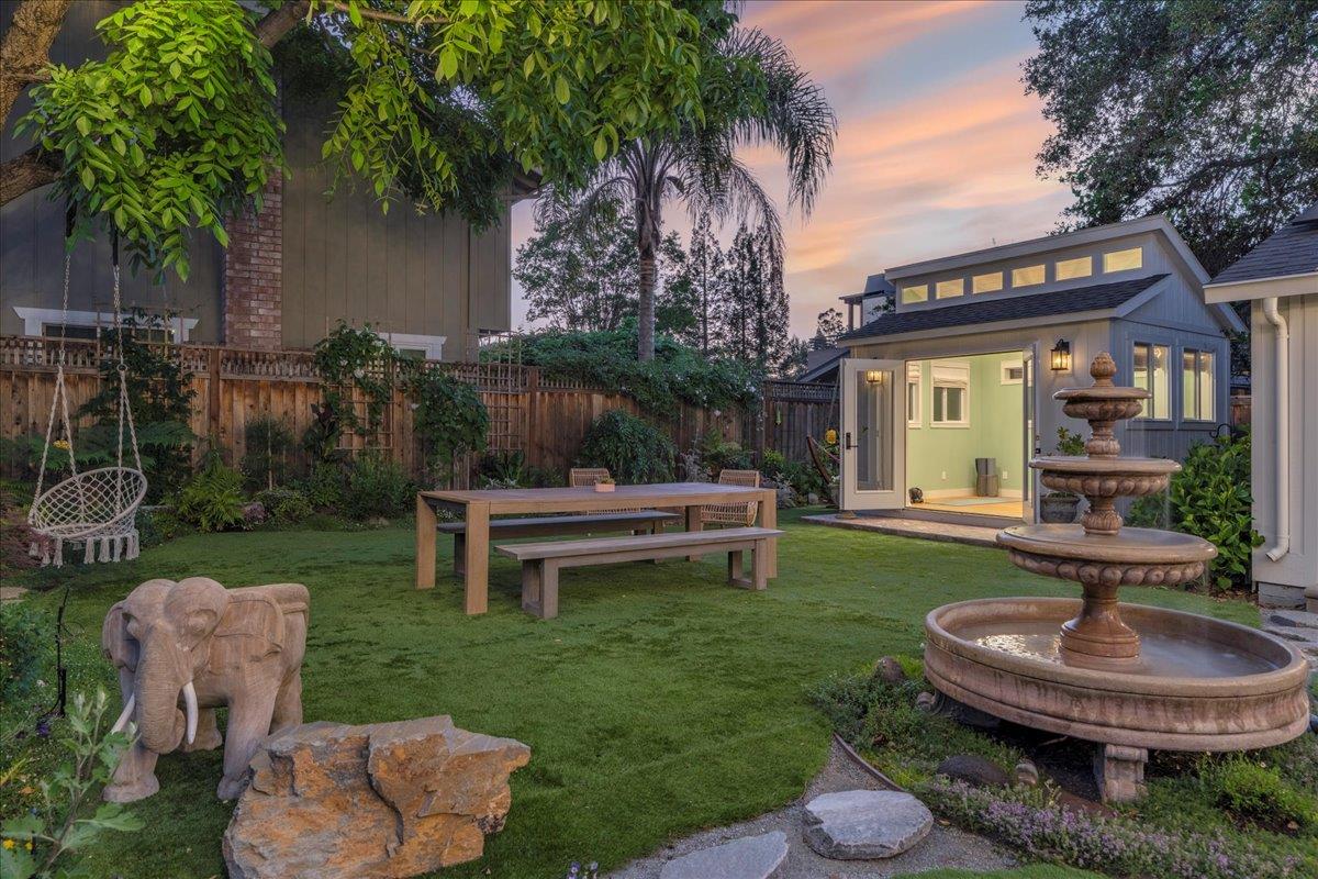 15415 Winchester BLVD