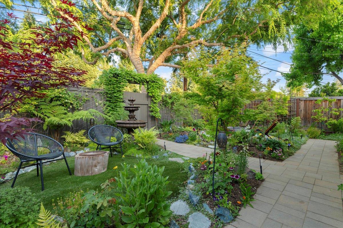 15415 Winchester BLVD