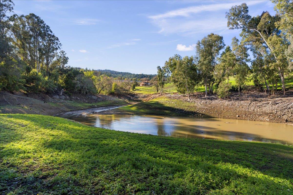 00 Old Santa Cruz Highway