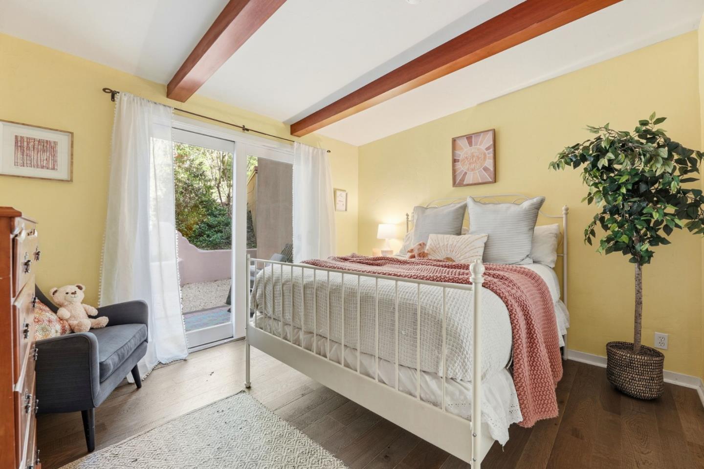 23185 Old Santa Cruz Highway