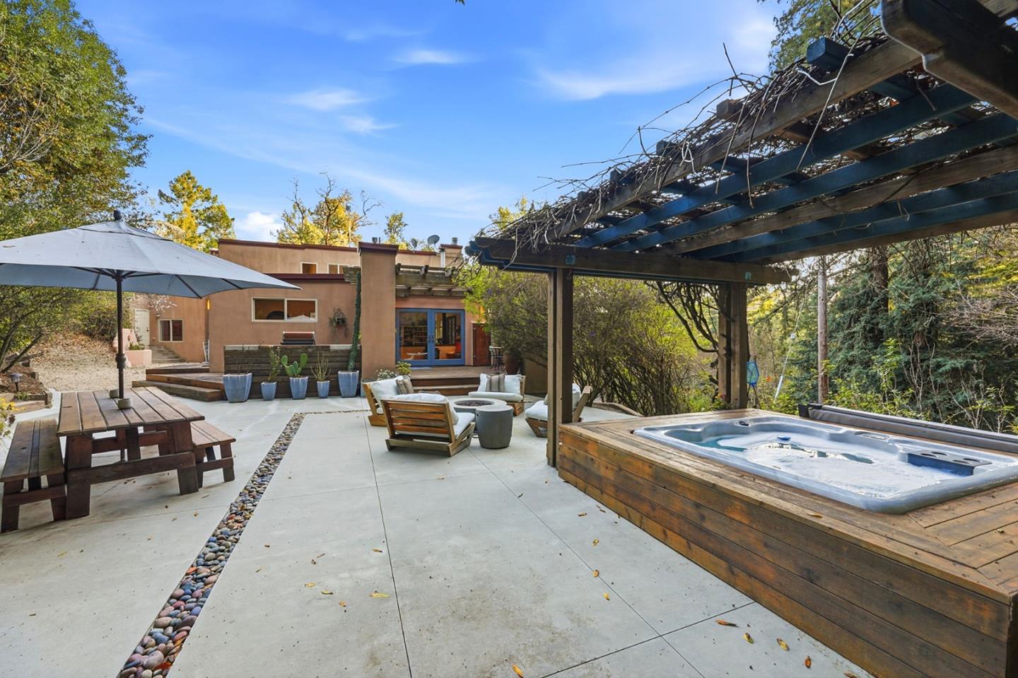23185 Old Santa Cruz Highway