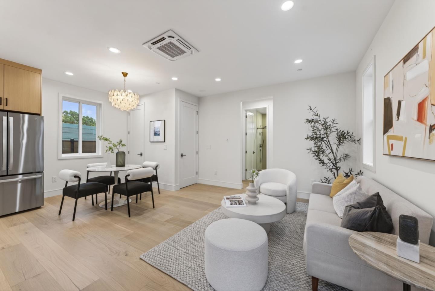 598 Madrone Avenue