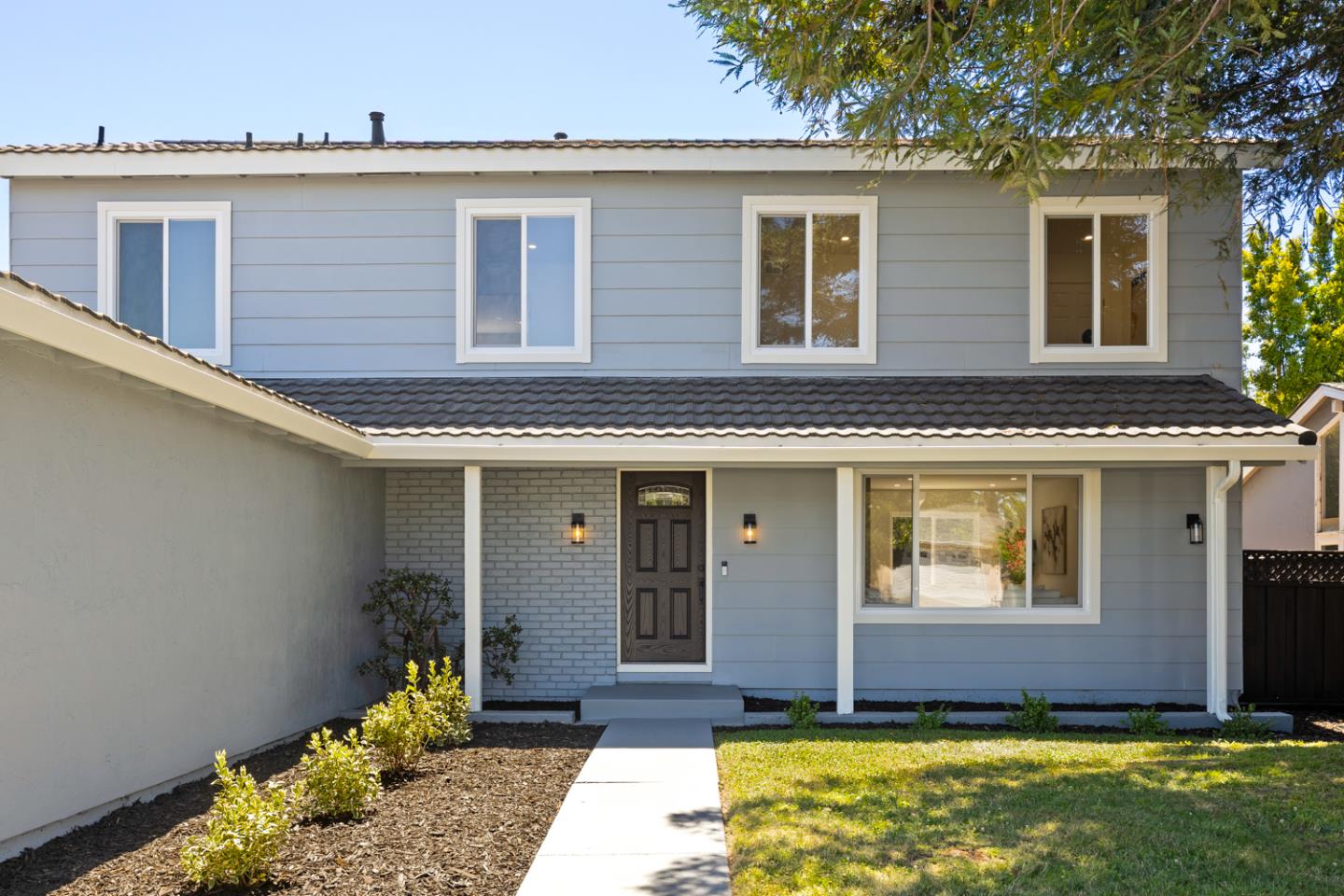 1361 Cabrillo AVE