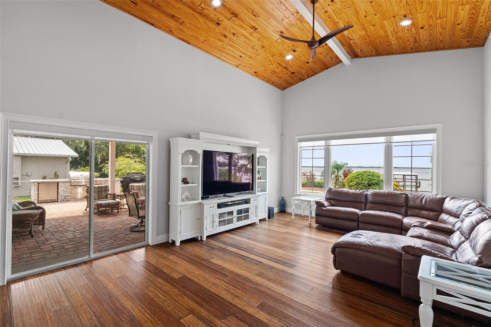 6090 ALLIGATOR LAKE SHR W