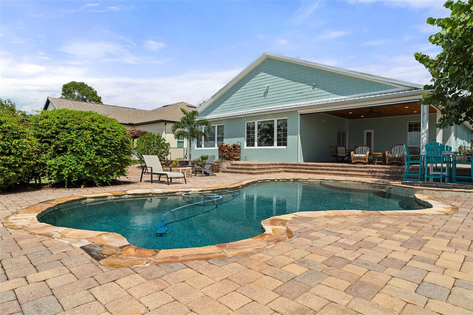 6090 ALLIGATOR LAKE SHR W