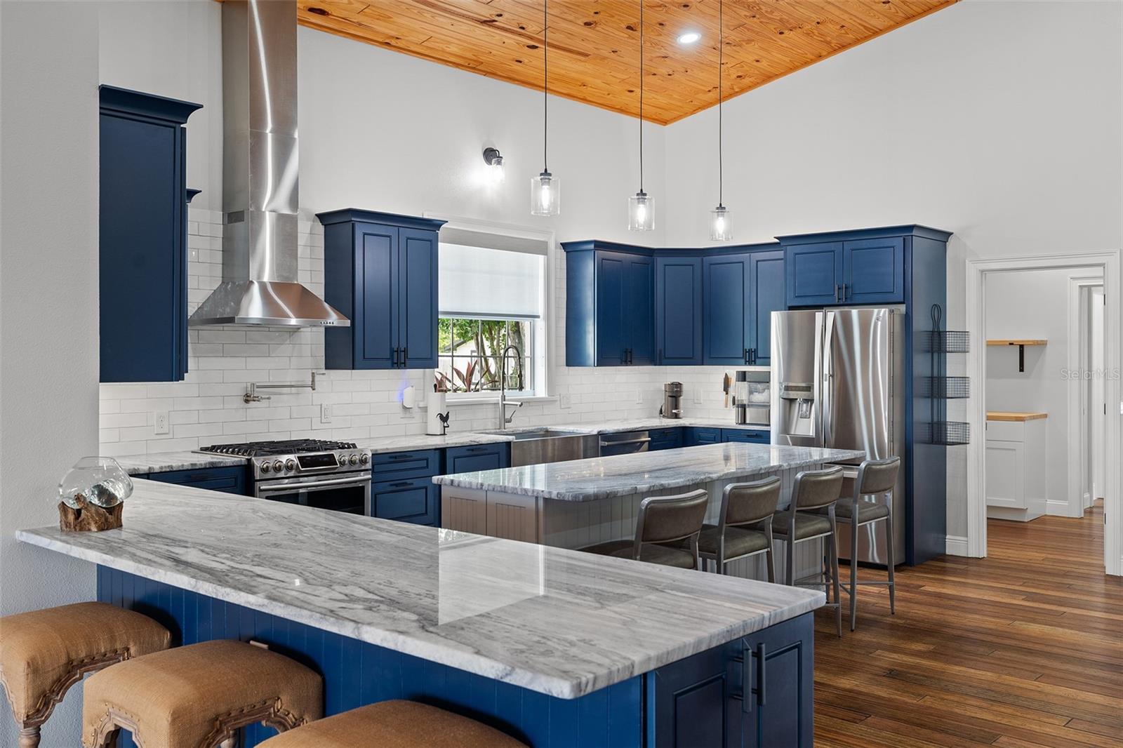 6090 ALLIGATOR LAKE SHR W