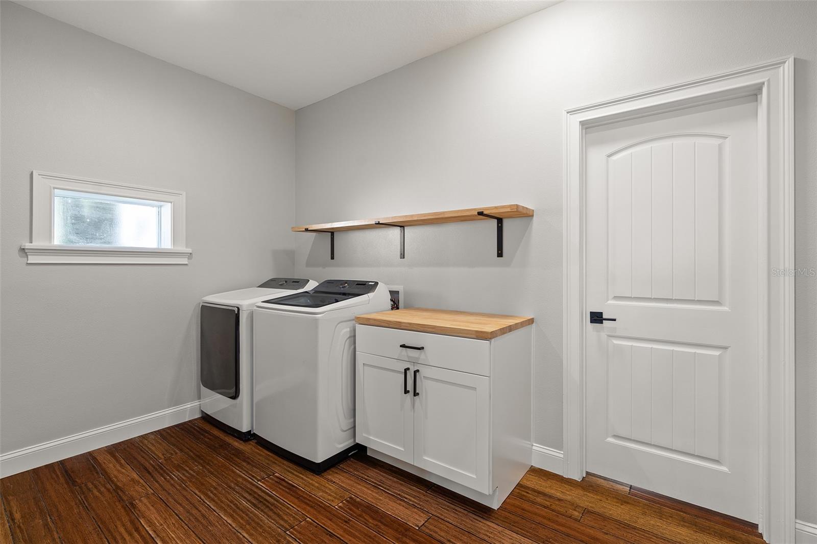 6090 ALLIGATOR LAKE SHR W