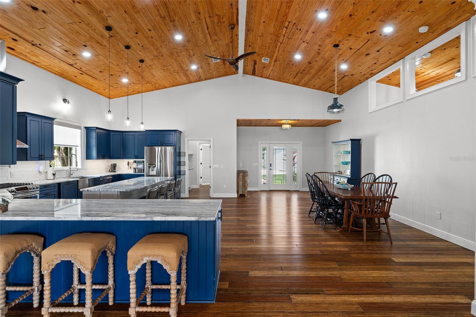 6090 ALLIGATOR LAKE SHR W