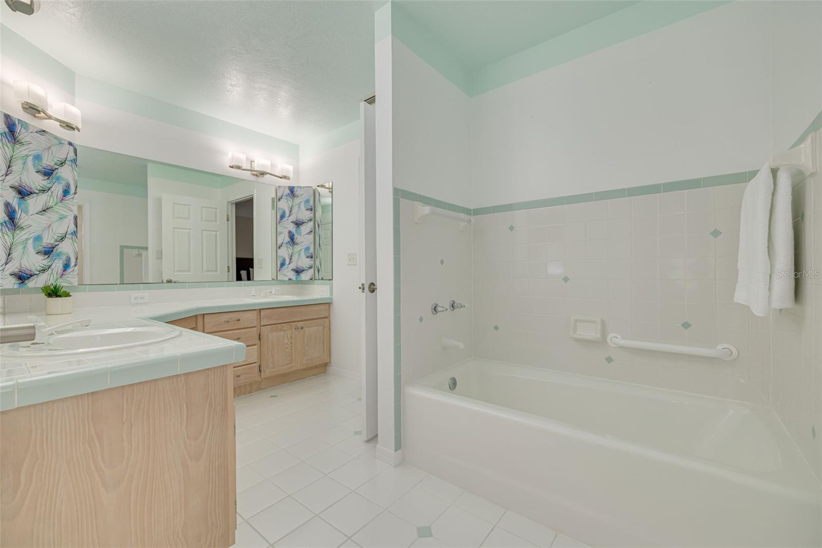 3330 SAN BERNADINO ST