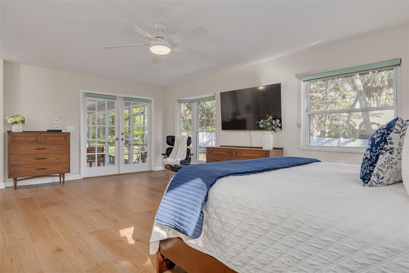 3330 SAN BERNADINO ST