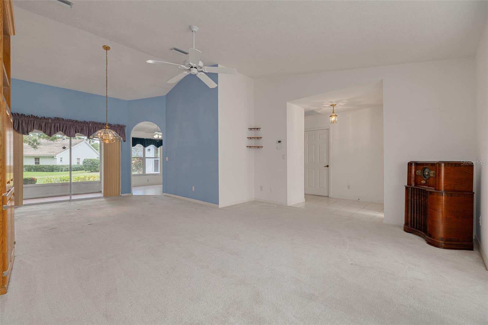 5812 GARDEN LAKES MAJESTIC
