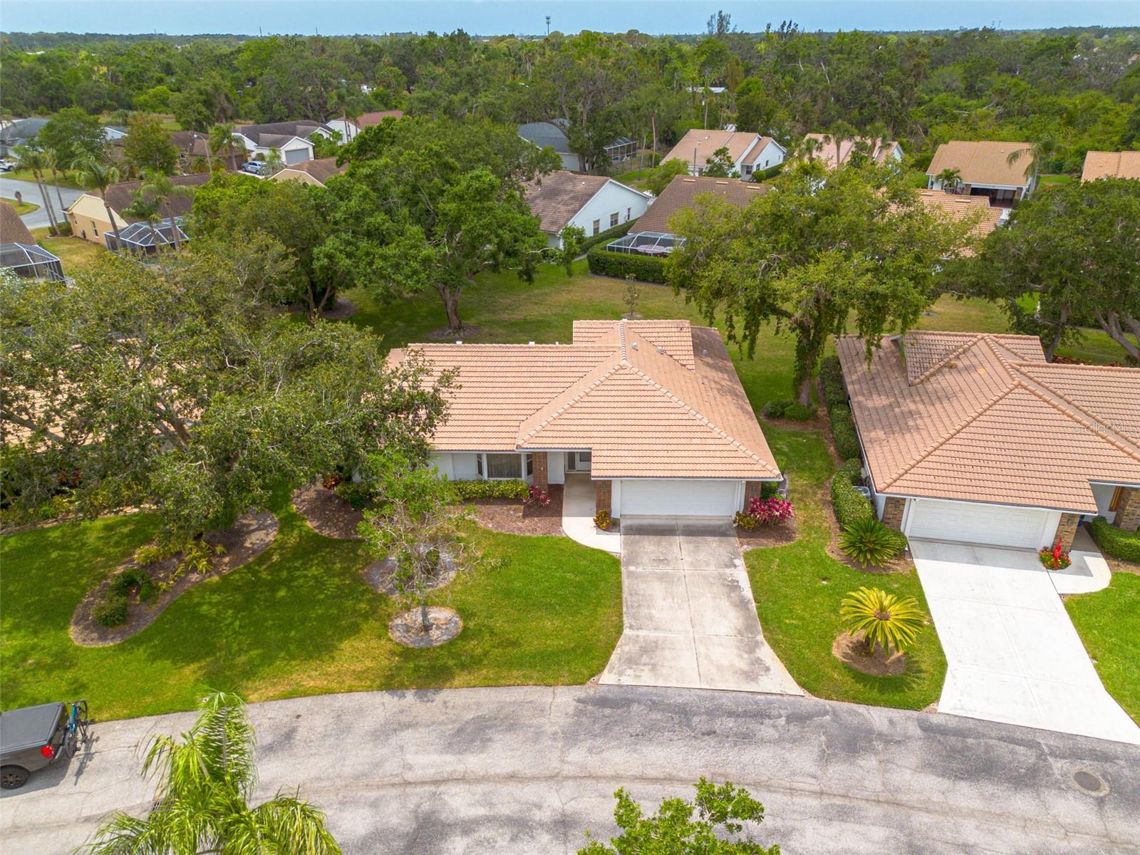 5812 GARDEN LAKES MAJESTIC