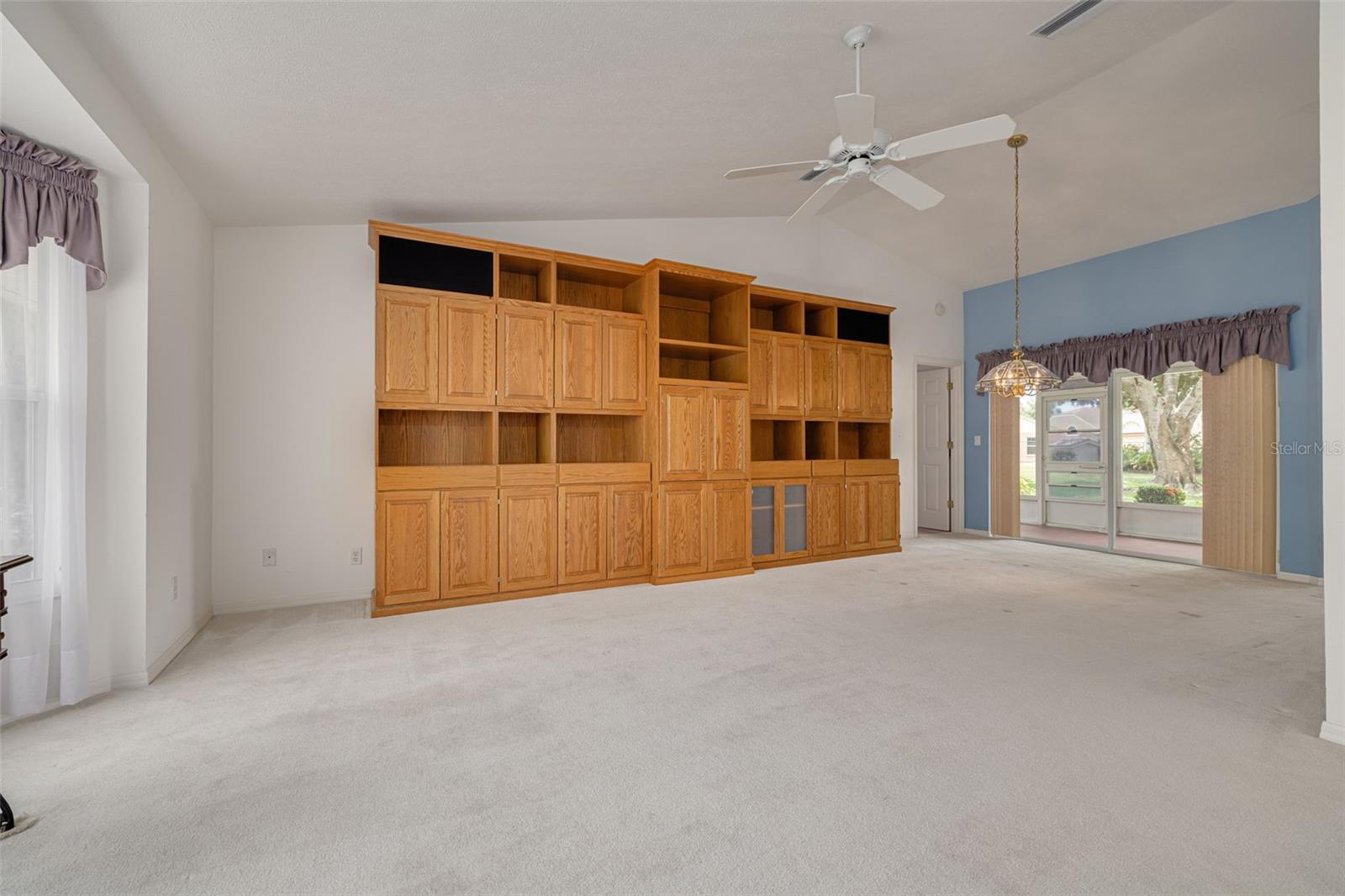 5812 GARDEN LAKES MAJESTIC