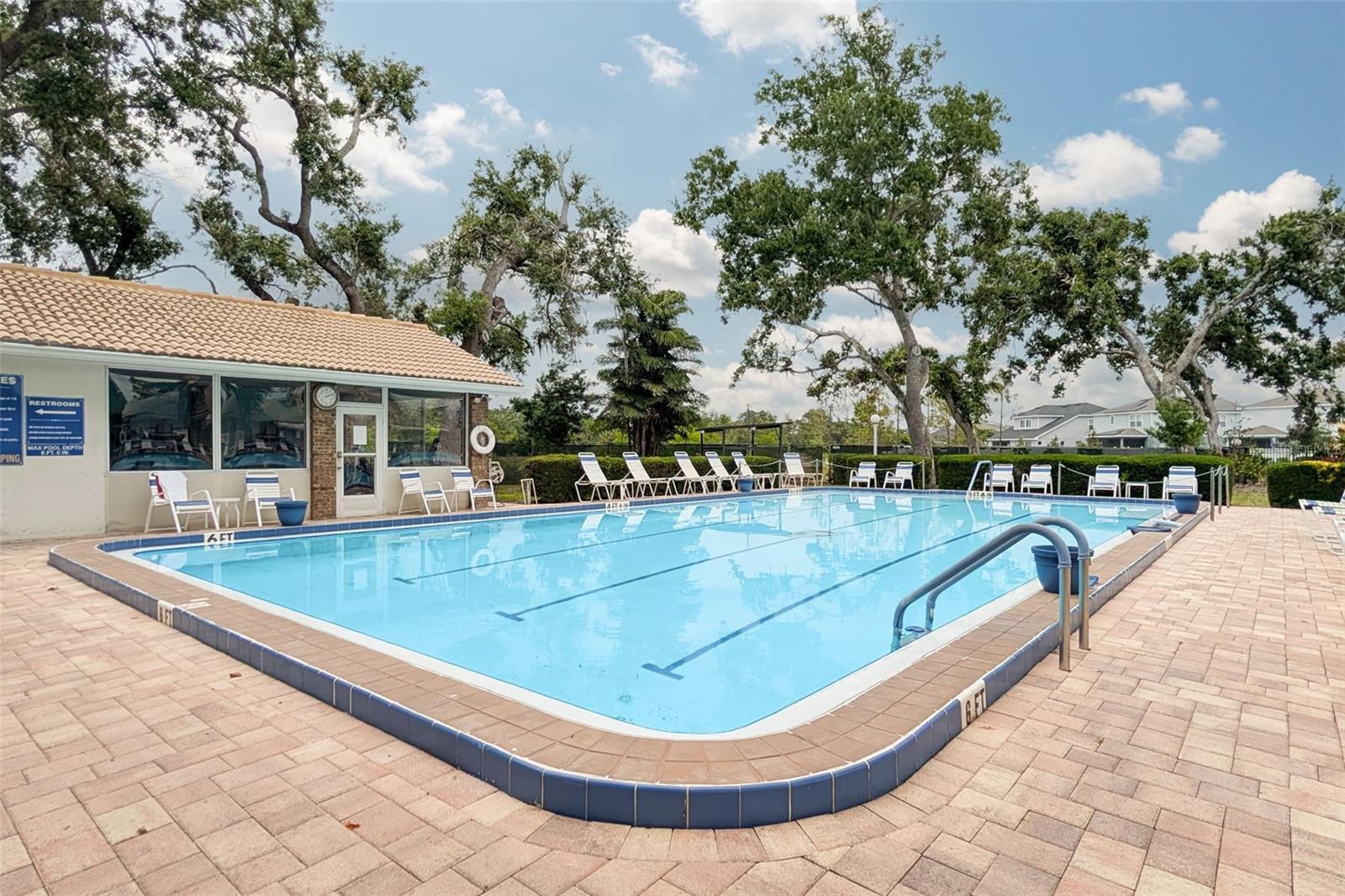 5812 GARDEN LAKES MAJESTIC