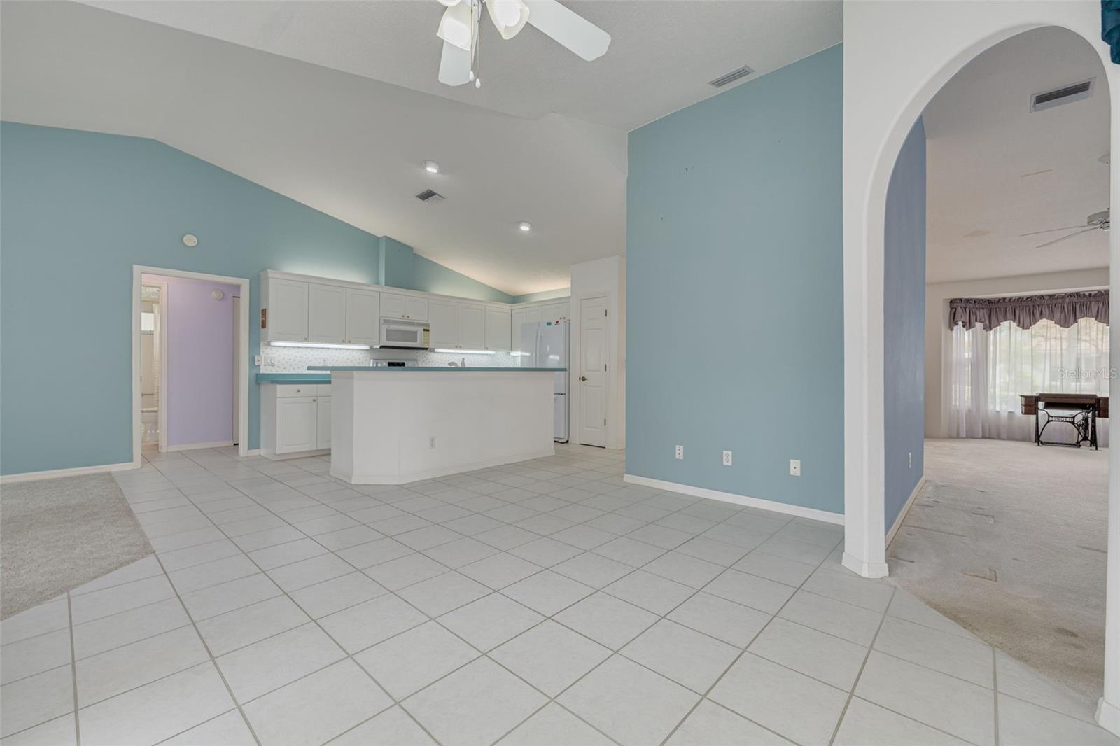 5812 GARDEN LAKES MAJESTIC