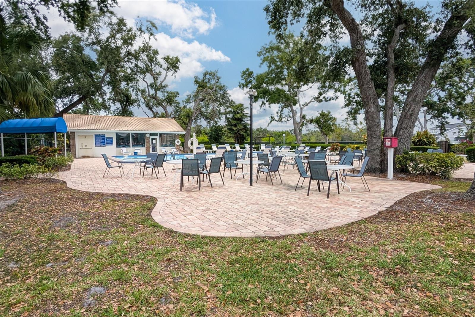 5812 GARDEN LAKES MAJESTIC