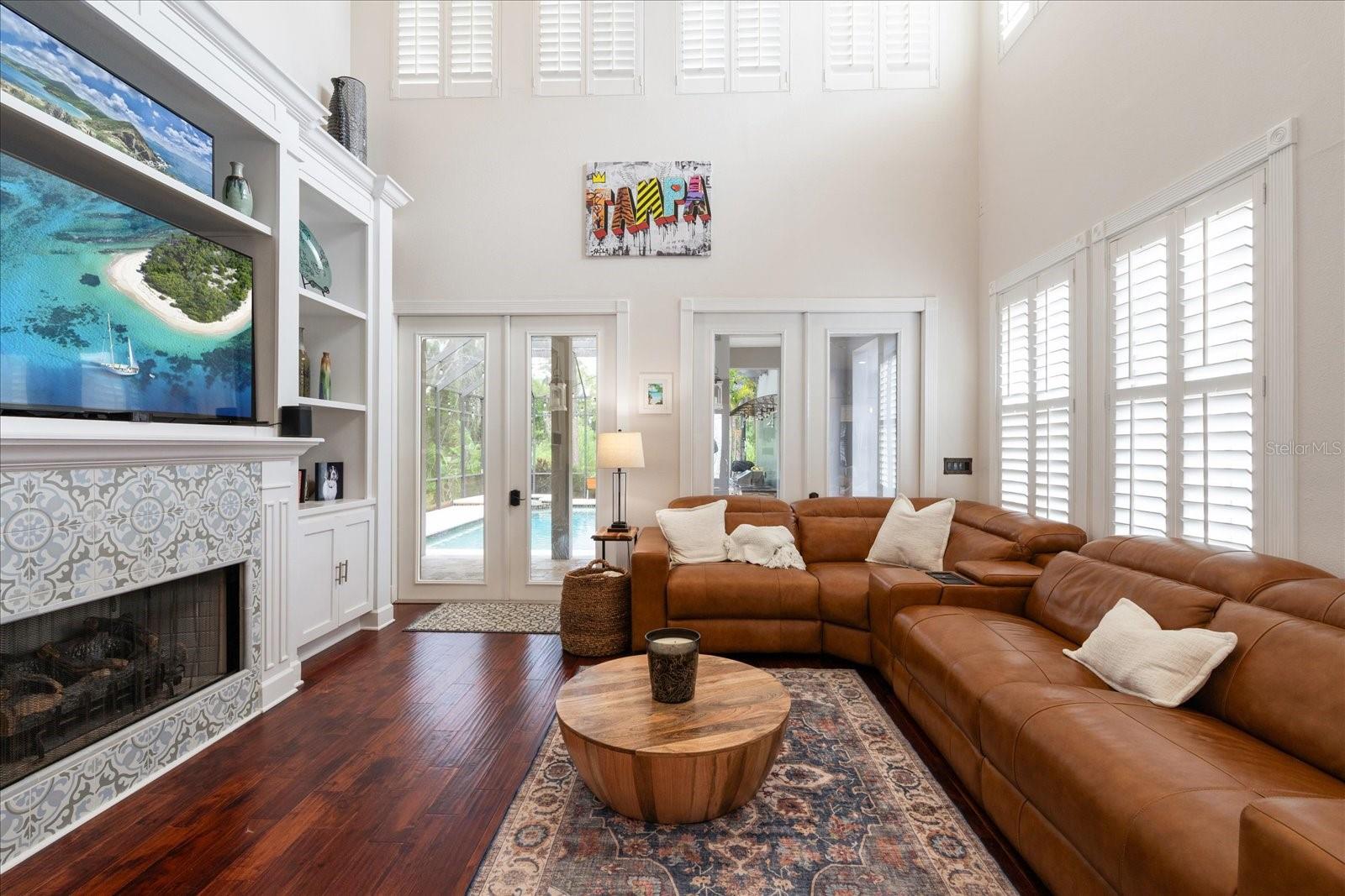 10329 GREEN LINKS DR