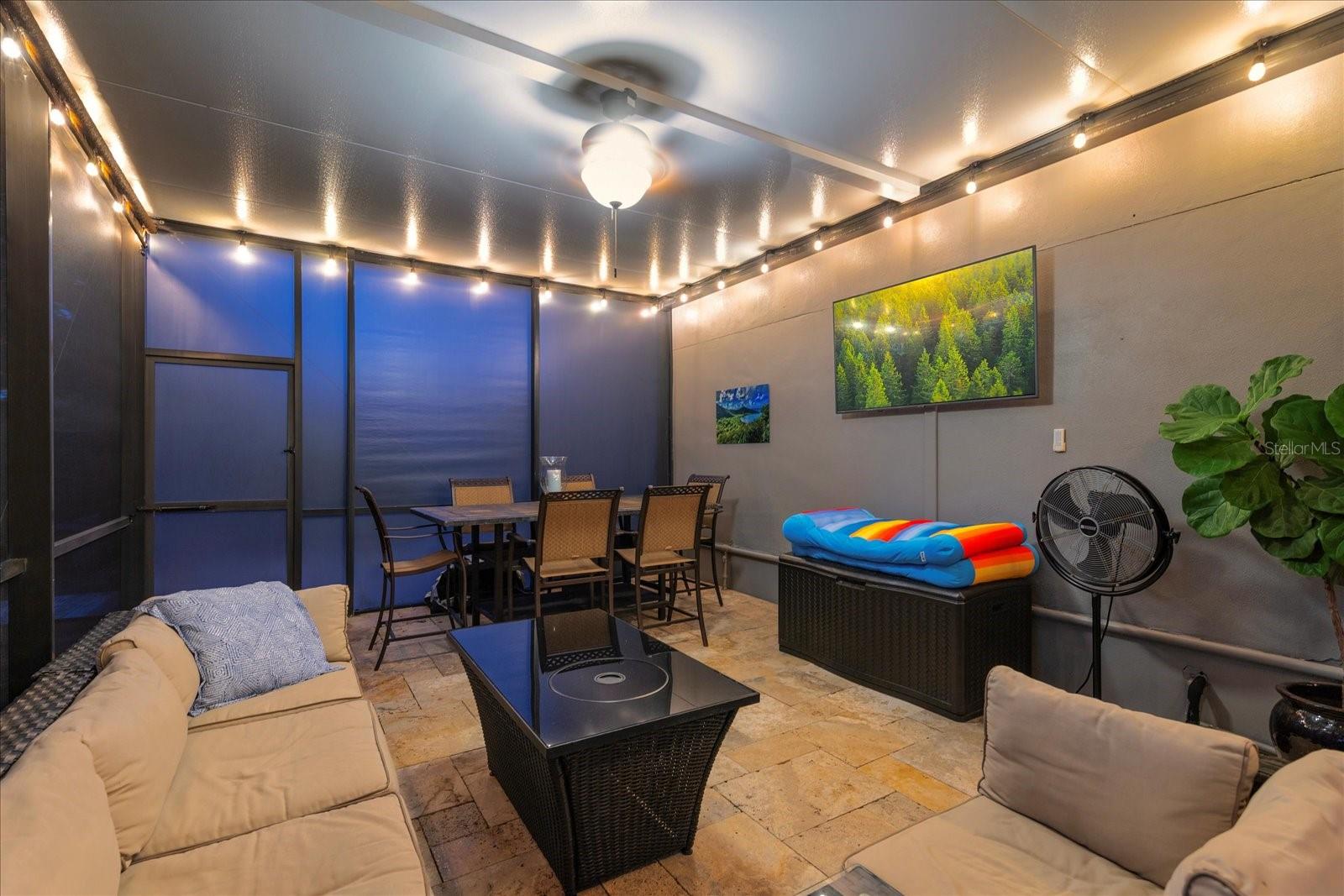 10329 GREEN LINKS DR