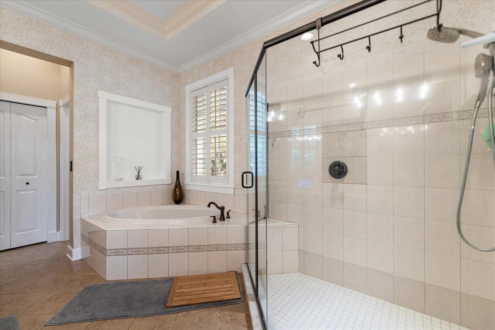 10329 GREEN LINKS DR