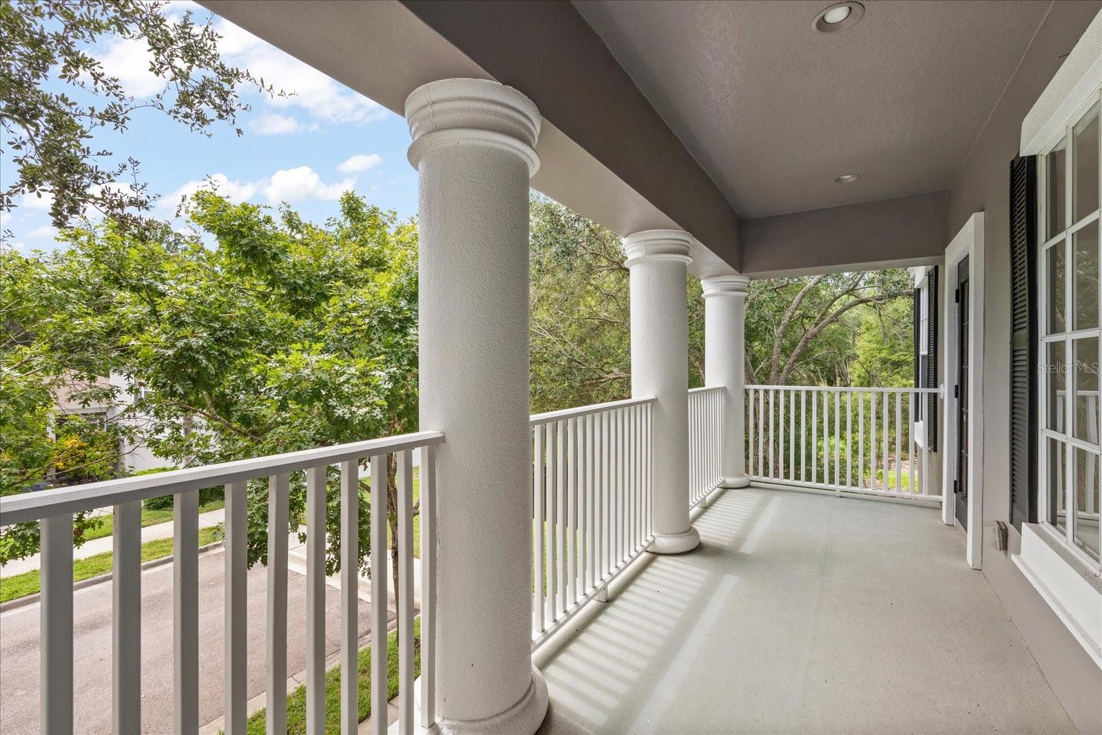 10329 GREEN LINKS DR