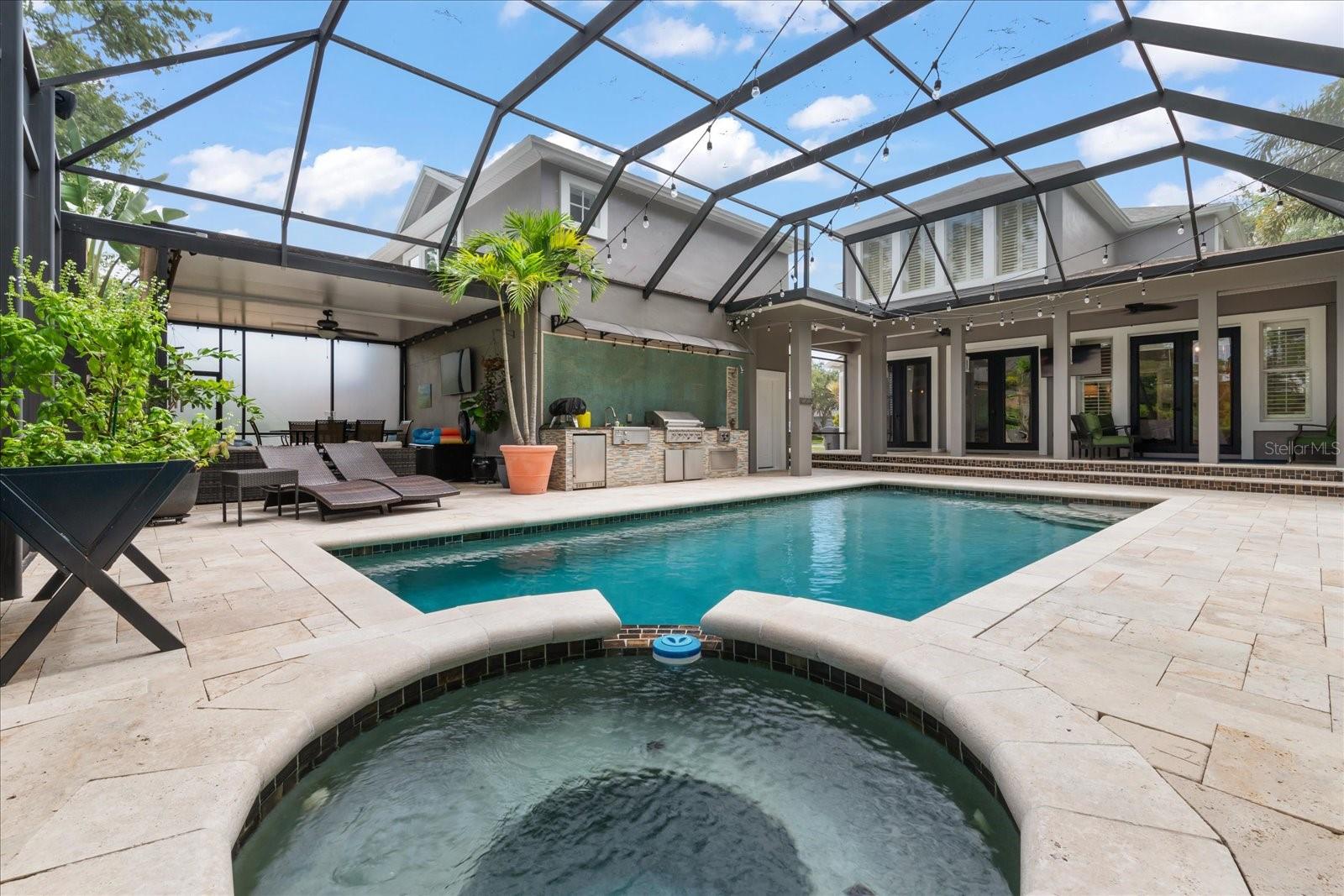 10329 GREEN LINKS DR