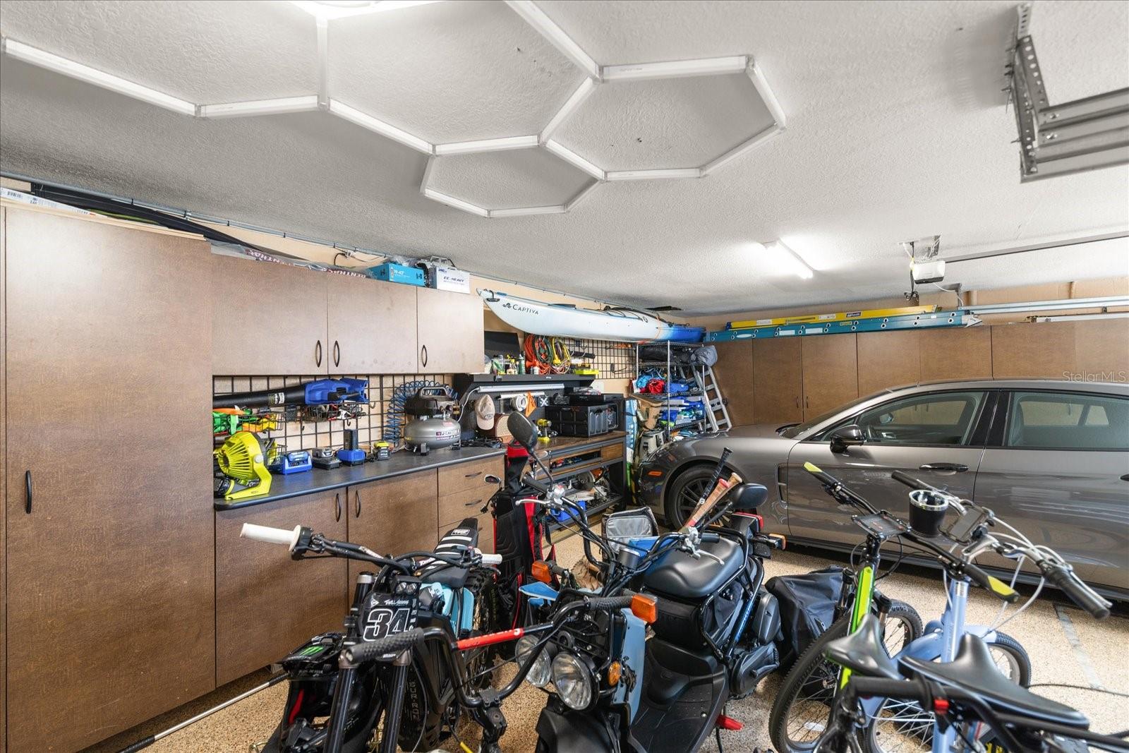 10329 GREEN LINKS DR