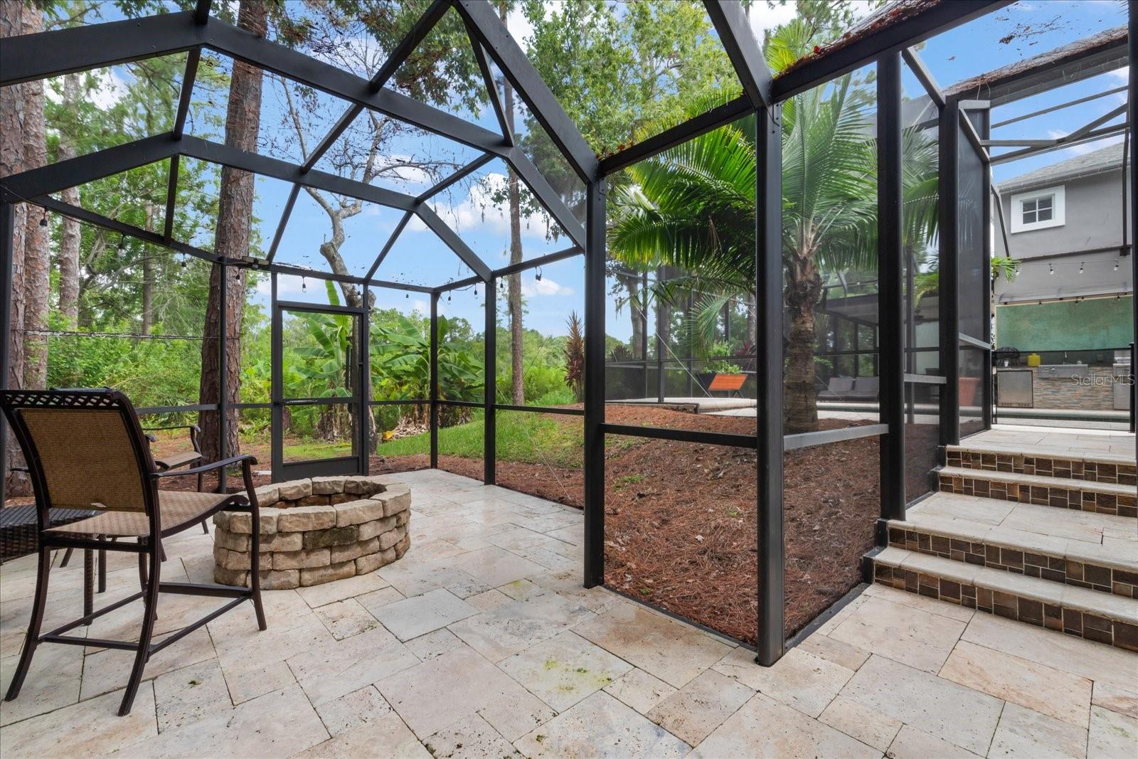 10329 GREEN LINKS DR