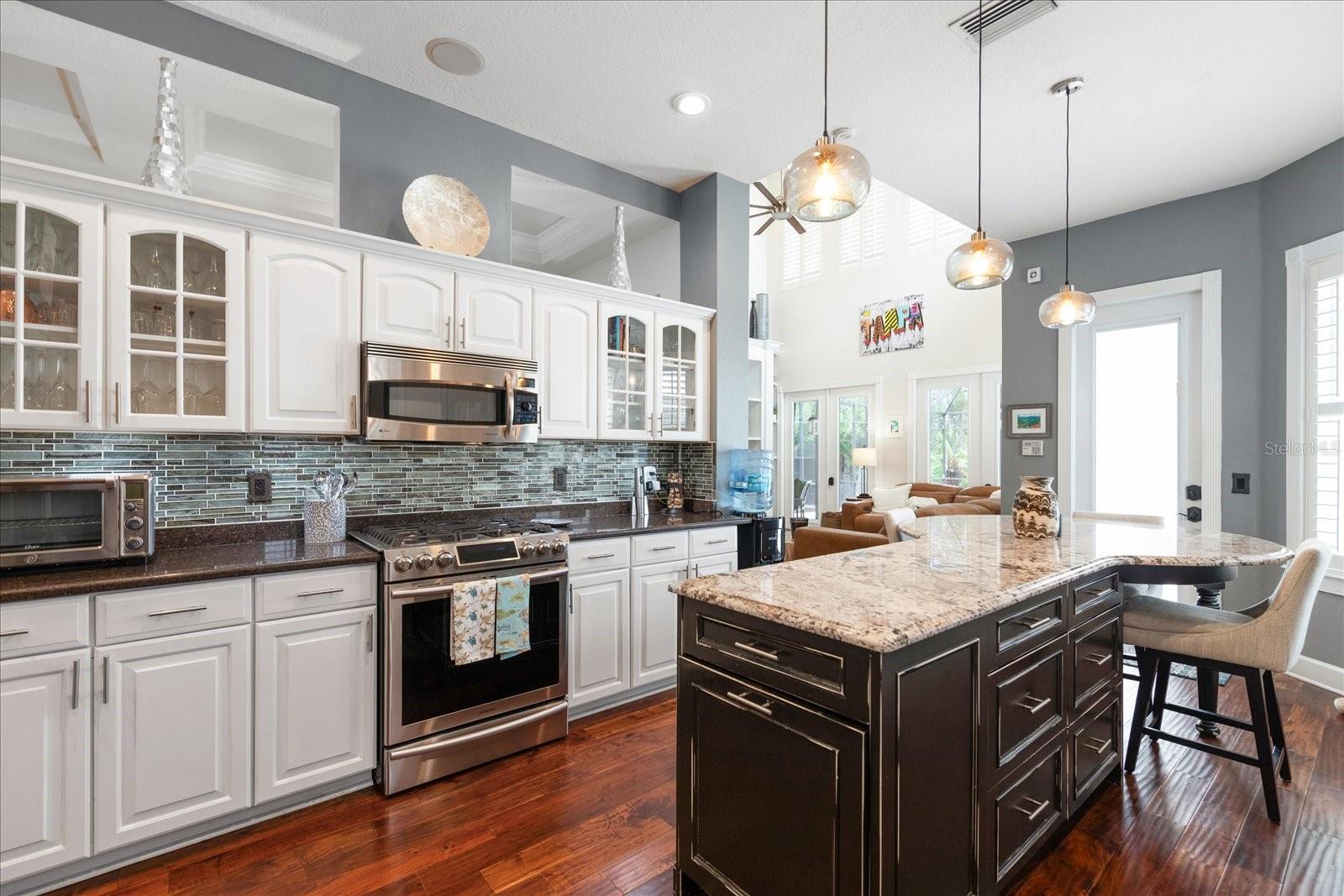 10329 GREEN LINKS DR