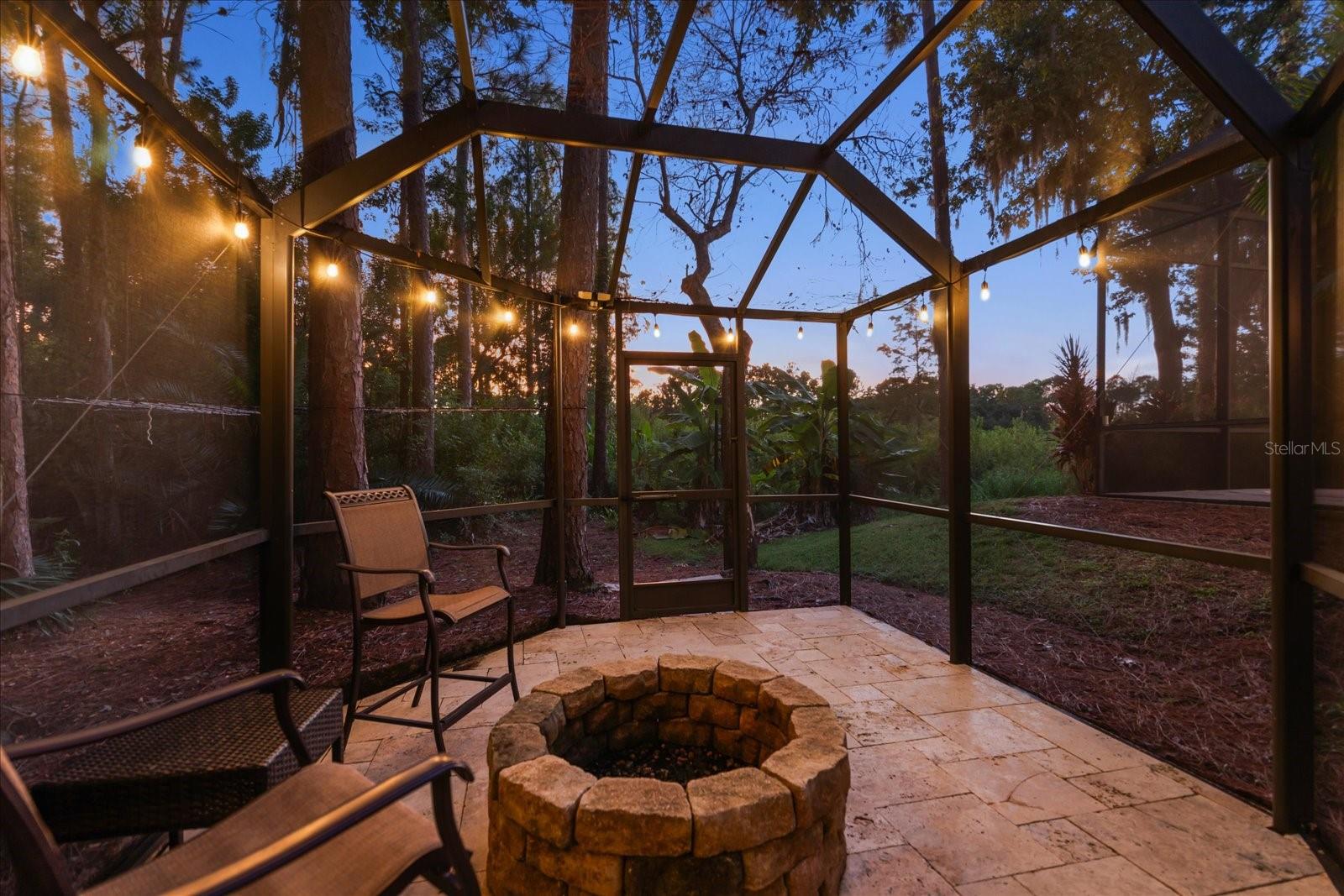 10329 GREEN LINKS DR