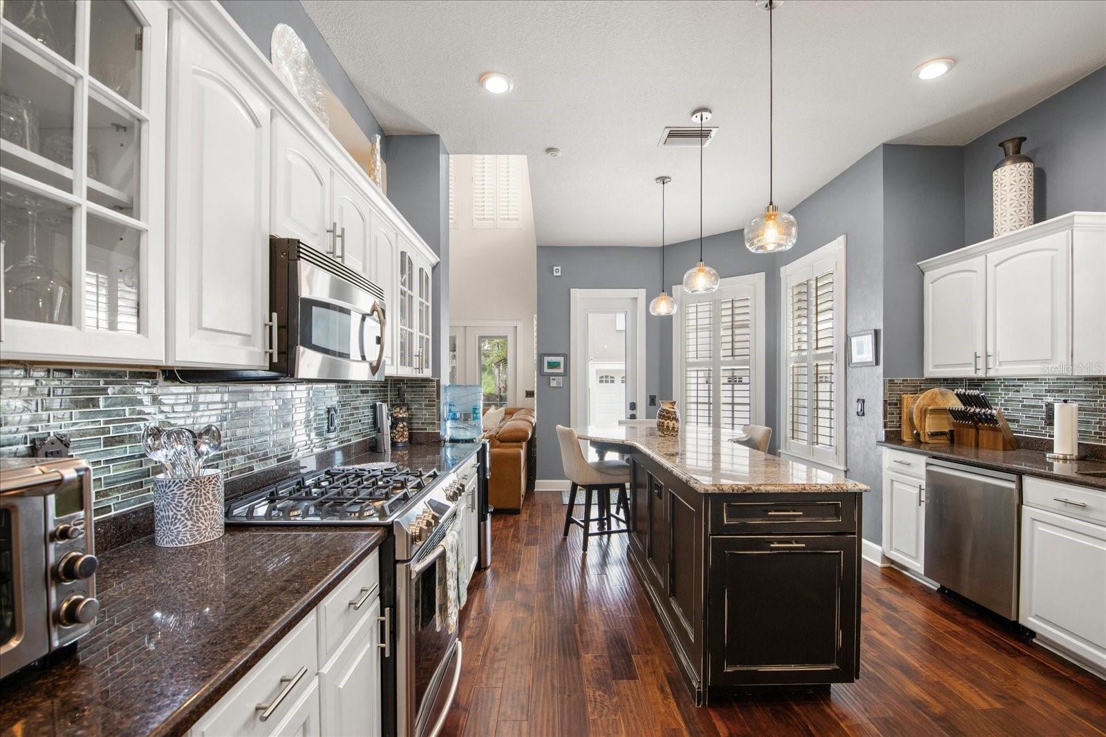 10329 GREEN LINKS DR