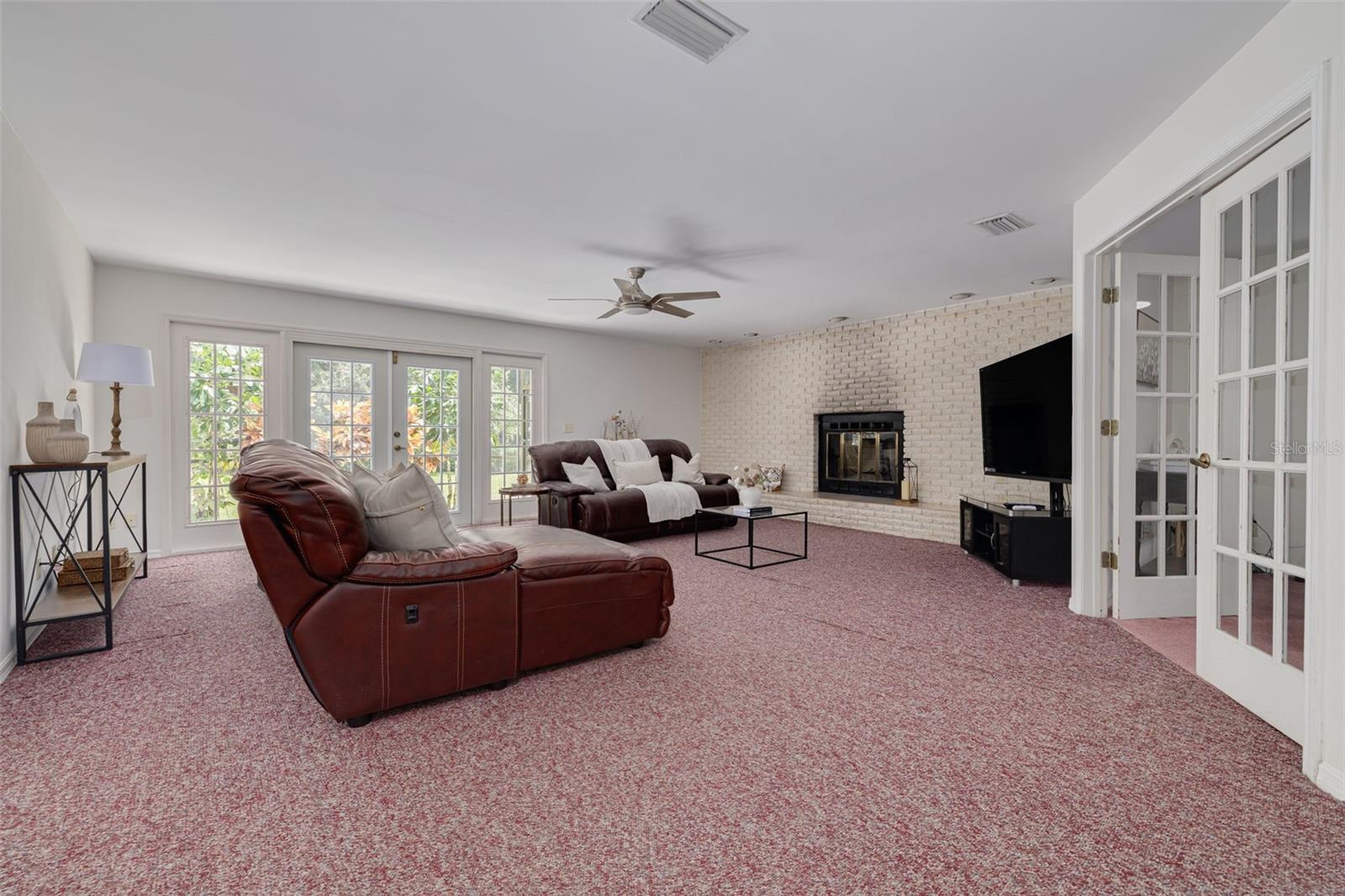 10905 SPUR CT