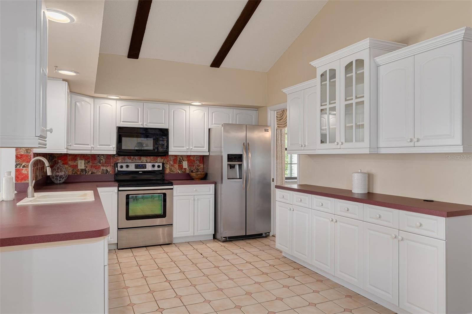 2101 SUNSET POINT RD #1202