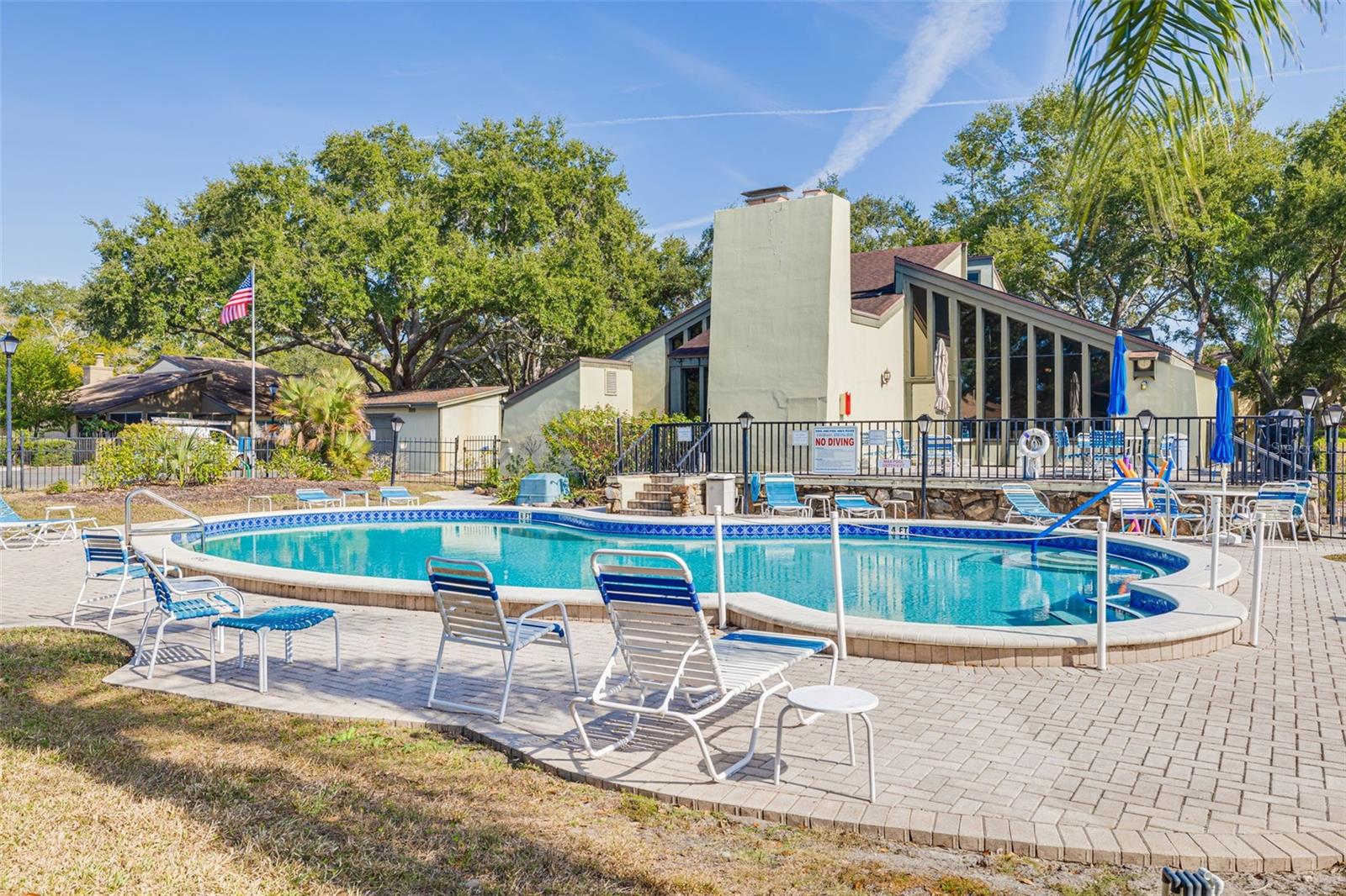 2101 SUNSET POINT RD #1202