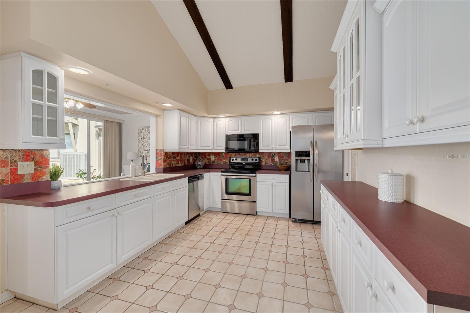 2101 SUNSET POINT RD #1202