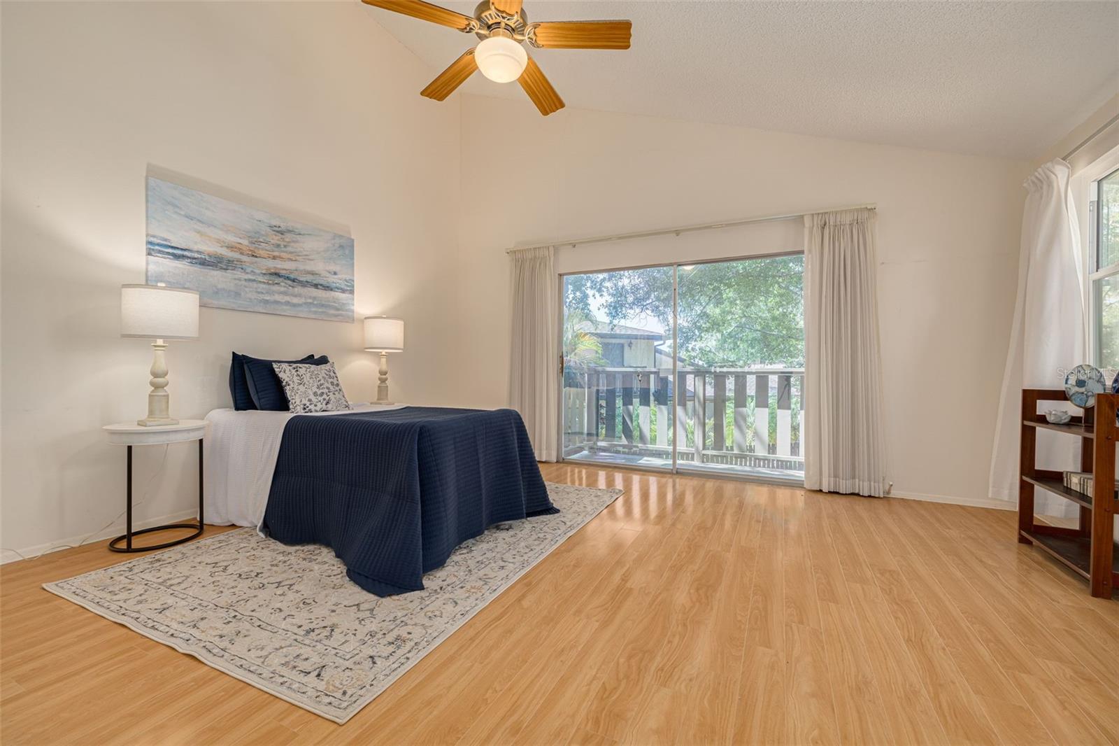 2101 SUNSET POINT RD #1305