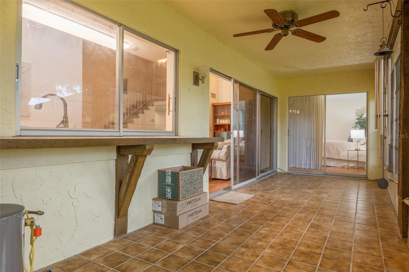 2101 SUNSET POINT RD #1305