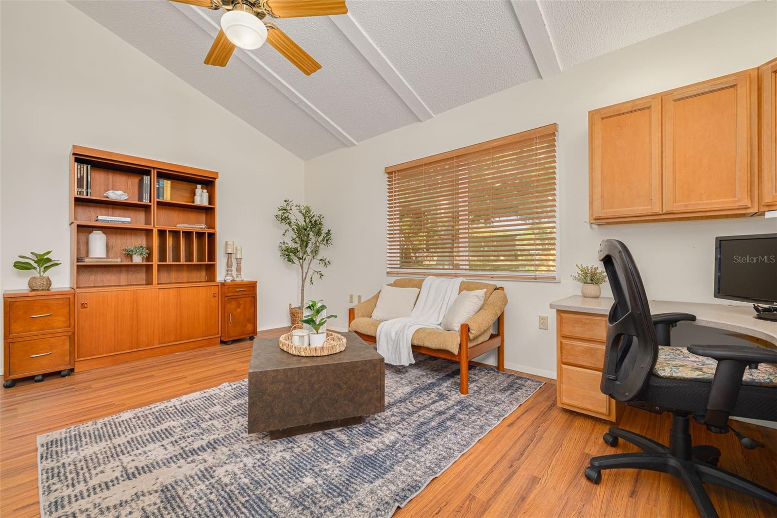 2101 SUNSET POINT RD #1305