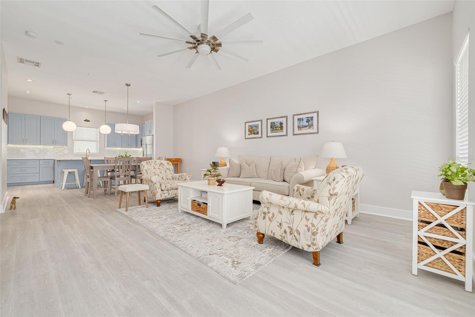 946 HIGHLAND AVE #8