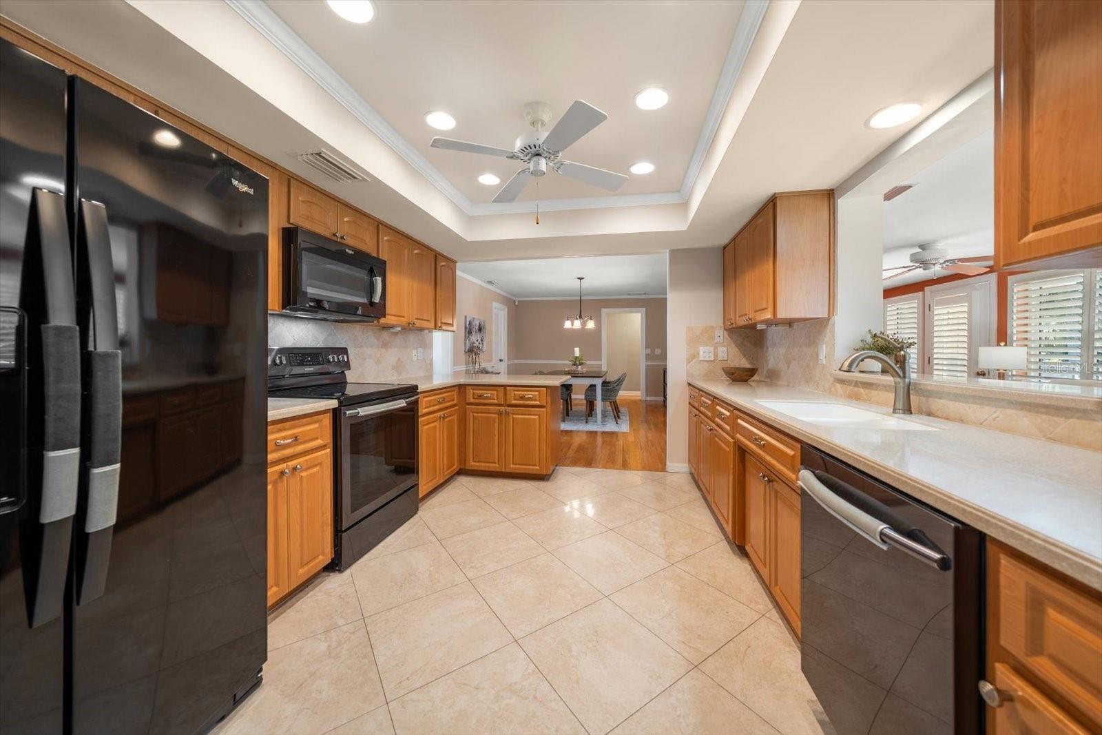 3330 SAN DOMINGO ST