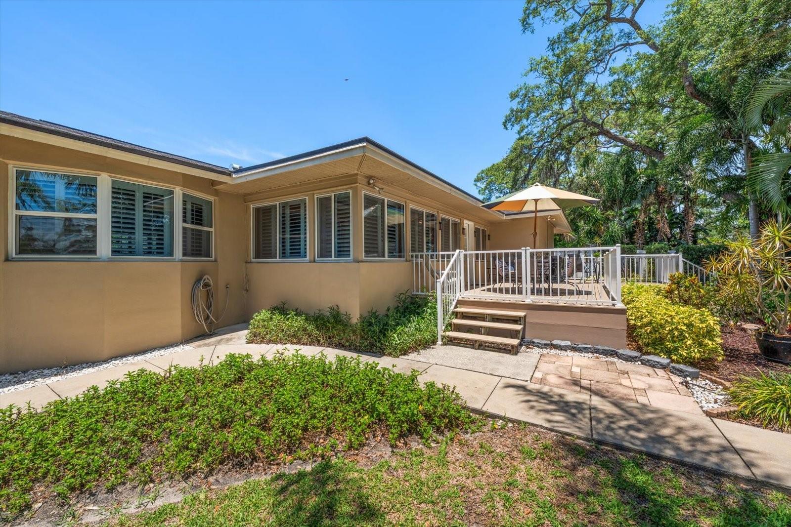 3330 SAN DOMINGO ST