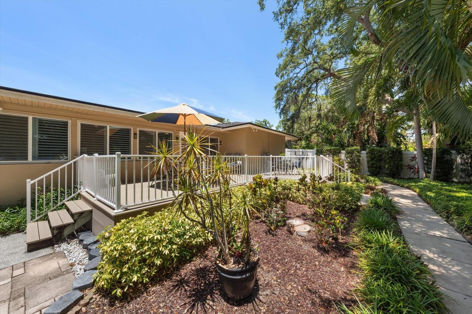 3330 SAN DOMINGO ST