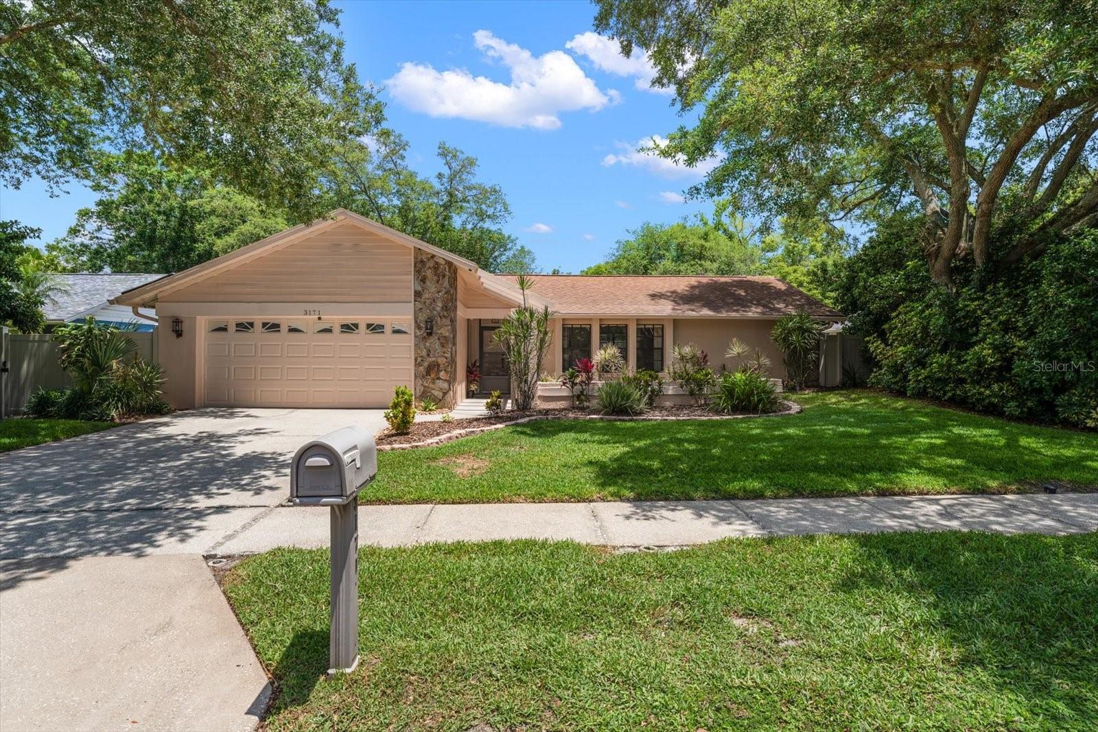 3171 OAK VIEW DR