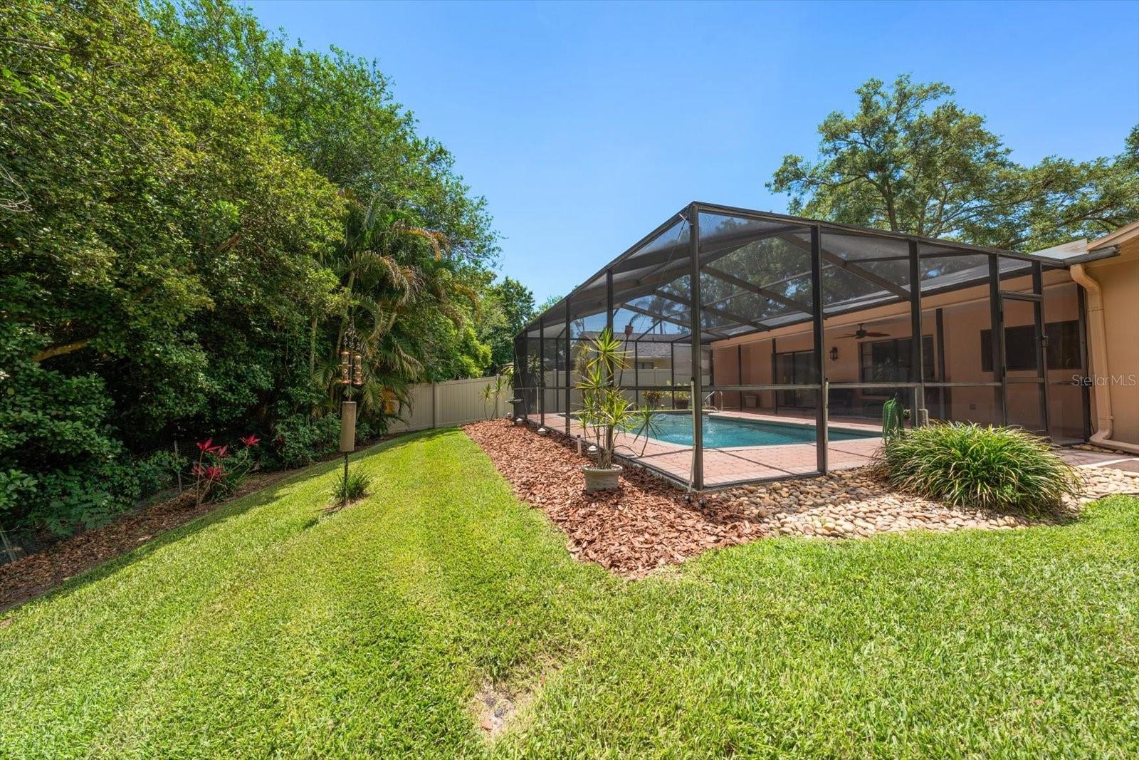 3171 OAK VIEW DR