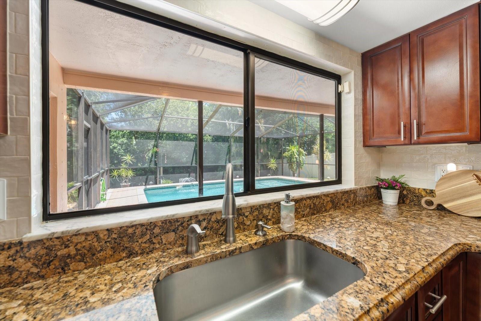 3171 OAK VIEW DR