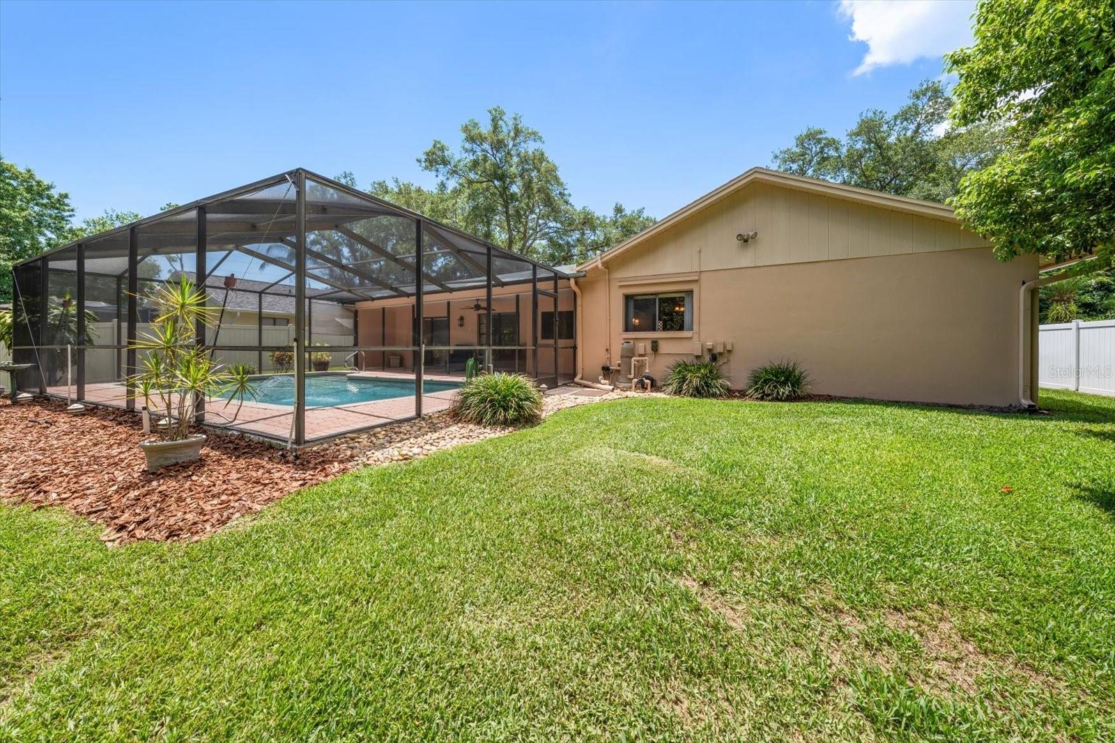 3171 OAK VIEW DR