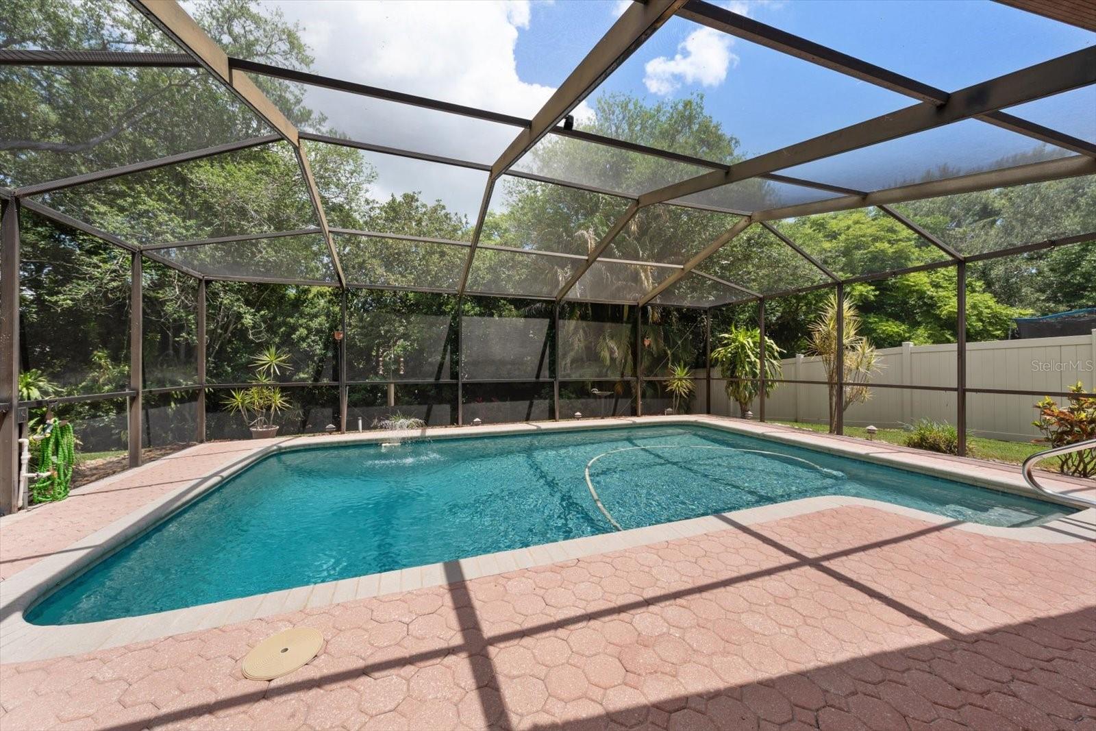 3171 OAK VIEW DR