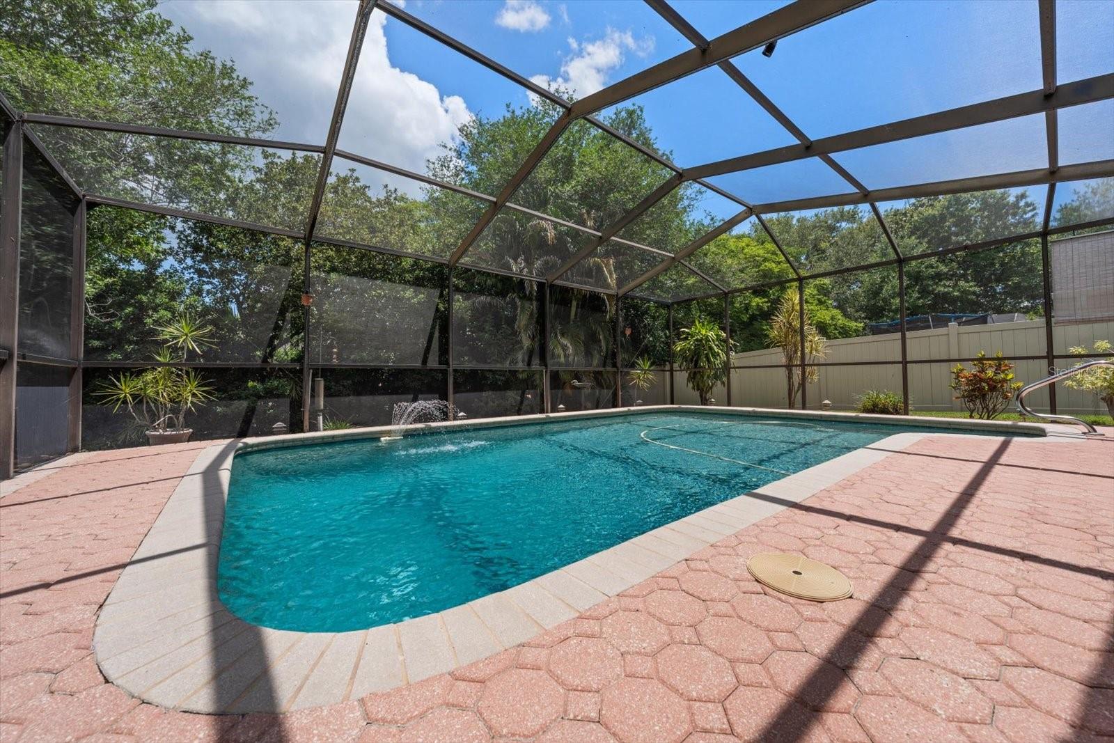 3171 OAK VIEW DR